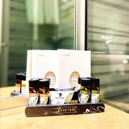 你好斯特里奥豪华酒店（仅限成人） 酒店