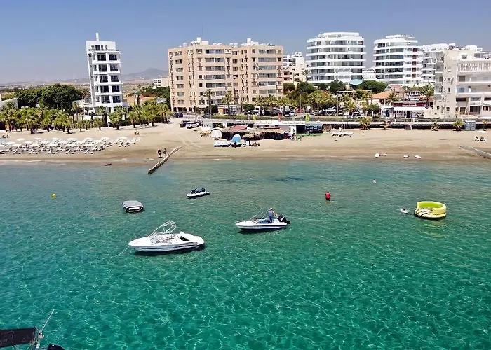 מלון The Ciao Stelio Deluxe Boutique - Adults Only 4*