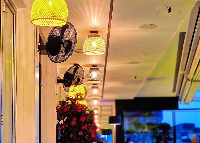 The Ciao Stelio Deluxe Boutique - Adults Only 4* לרנקה