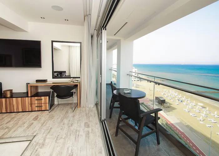 The Ciao Stelio Deluxe Boutique - Adults Only מלון