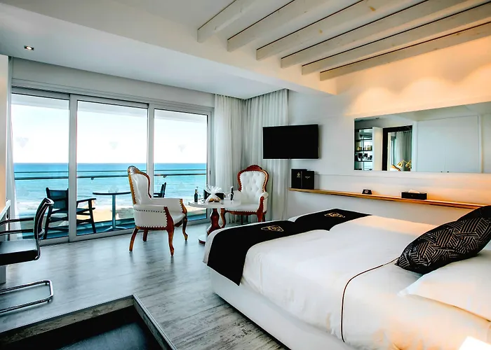 מלון The Ciao Stelio Deluxe Boutique - Adults Only לרנקה